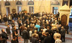 Sultan II. Bayezid Camii'nde bayram namazı kılındı