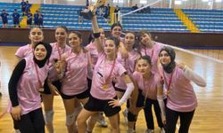 Tevfik İleri Anadolu Lisesi şampiyon oldu