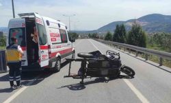 Tır ile elektrikli motor çarpıştı: 1 ölü 4 yaralı
