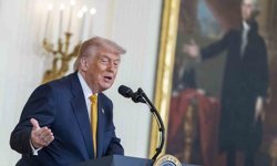 Trump: '(Leyen ile görüşme) İran'ın milyonları öldürebilecek bir bombayı kontrol edemeyeceği konusunda hemfikirdik'