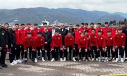 U18 Türkiye Futbol Şampiyonası'nda Körfez Gençlerbirliği sahaya çıkıyor
