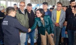 Uşak Belediye Başkan Vekili Özkan'dan hayvan pazarına bayram ziyareti