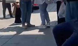 Üsküdar'da fast-food zinciri protestosunda gerginlik