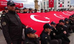 Yozgat'ta bayrak yürüyüşü coşkuyla gerçekleştirildi