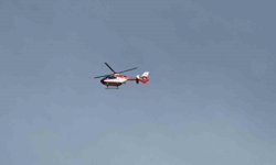 Yüksekova'dan Diyarbakır'a helikopterle hasta sevki
