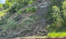 Zonguldak'ta şehirlerarası terminalde heyelan