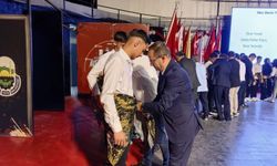 1100 yıl önceki gelenekle mezun oldular