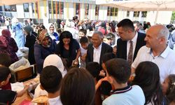 Başkan Büyükkılıç'tan okullardaki bahar coşkusuna yakın ilgi