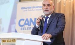 Başkan Sandıkçı: 'Kültür ve sanatta öncü olmaya devam ediyoruz'