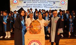 BEUN'da mezuniyet sevinci; Güzel Sanatlar ve Spor Bilimleri Fakülteleri yeni mezunlarını verdi