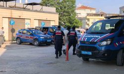 Bursa'da uyuşturucu tacirlerine yönelik 70 adrese eş zamanlı baskın