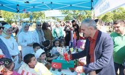 Çayırova'da çevre şenliği renkli görüntülere sahne oldu