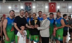 Denizli Büyükşehir Master Cup +35'te kupalar sahiplerini buldu