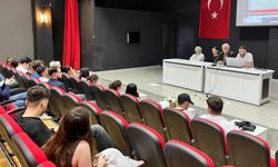 DPÜ Domaniç Hayme Ana MYO'da 'Avrupa Birliği ve Demokrasi' farkındalığı semineri düzenlendi
