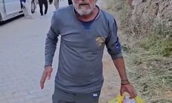 Duyarlı vatandaş piknik alanındaki çöpleri elleriyle topladı