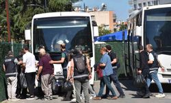 Ege Üniversitesi'ndeki yolsuzluk operasyonunda, eski dekan ve başhekim dahil 27 tutuklama