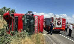 Elazığ'da tır devrildi: 1 yaralı