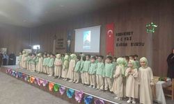 Emet'te 4-6 Yaş Kur'an kursu öğrencilerinden yıl sonu gösterisi