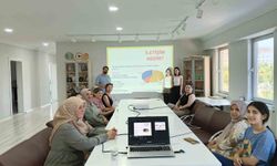 Eskişehir'de kursiyer kadınlara 'Aile İçi İletişim ve Dijital Bağımlılık' eğitimi gerçekleştirildi