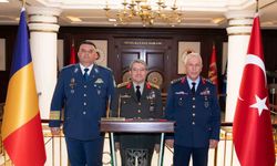 Genelkurmay Başkanı Orgeneral Bayraktaroğlu, Romanya Hava Kuvvetleri Komutanı Baraboi'yi kabul etti