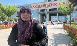 İki çocuk annesi, 2 erkek tarafından sopayla darbedildiğini iddia etti