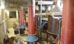 Isparta'da 1950'lerden kalan gül yağı fabrikası binlerce ziyaretçiyi ağırlıyor