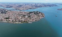 İstanbul Boğazı'nın güneyinde turkuaz şölen