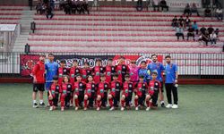 İstanbul Kastamonuspor U13 takımı şampiyon oldu