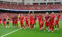 İsviçre grubu lider tamamladı