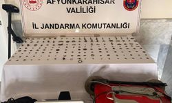 Jandarma tarihi eser niteliği taşıyan 150 adet sikke ve obje ele geçirdi