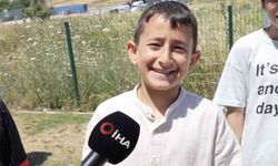 Karne heyecanı muhtarlık önünde hediyeye dönüştü