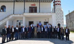 Kaymakam Koşansu köy köy gezerek vatandaşların talebini dinliyor