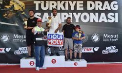 Kepez'de motodrag şampiyonları kupalarını aldı