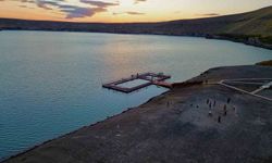 Konya'nın doğal plajlarından Acıgöl ilgi çekiyor