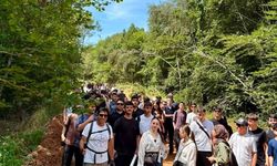 Körfez'de gençler doğa yürüyüşünde buluştu