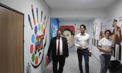 Köyceğiz'de okul duvarları renklendirildi