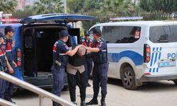 Kozan'da baba ve oğlunu öldüren zanlı adliyeye sevk edildi