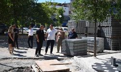 Kuşadası Cumhuriyet Mahallesi 5 bin metrekare daha yeni yola kavuşacak