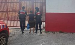 Kuşadası'nda 8 yıl 4 ay hapis cezası ile aranan kadın şahıs yakalandı