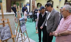 Kütahya'da 'Minik Fotoğrafçıların Vizöründen Büyük Dünyalar' sergisi açıldı