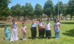 Maltepe'de öğrenciler eğitim yılını piknikle kutladılar