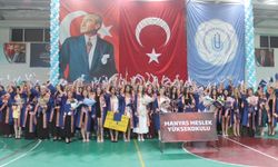 Manyas MYO'da mezuniyet coşkusu