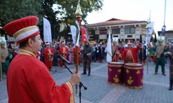 Mehter sesleri bu kez Gazi Orhan Parkı'nda yükseldi