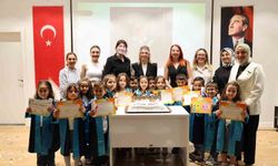 Merkezefendi'de kreş öğrencilerinin mezuniyet sevinci