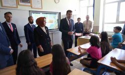 Niğde'de 67 bin 811 öğrenci karne heyecanı yaşadı