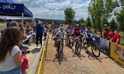 Pedal sporcuları Eskişehir'de podyum için yarıştı