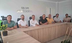Sağlık-Sen'den Silopi'de sağlık zirvesi: 'Sağlıkta istikrar ve yerel yönetim şart'