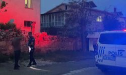 Tabancayla evine ateş açtı, kadın ve çocukları KADES çağrısı ile polis kurtardı