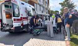 Tavşanlı'da motosiklet devrildi: 2 yaralı
