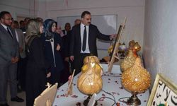 Tercan'da Hayat Boyu Öğrenme Haftası Sergisi açıldı